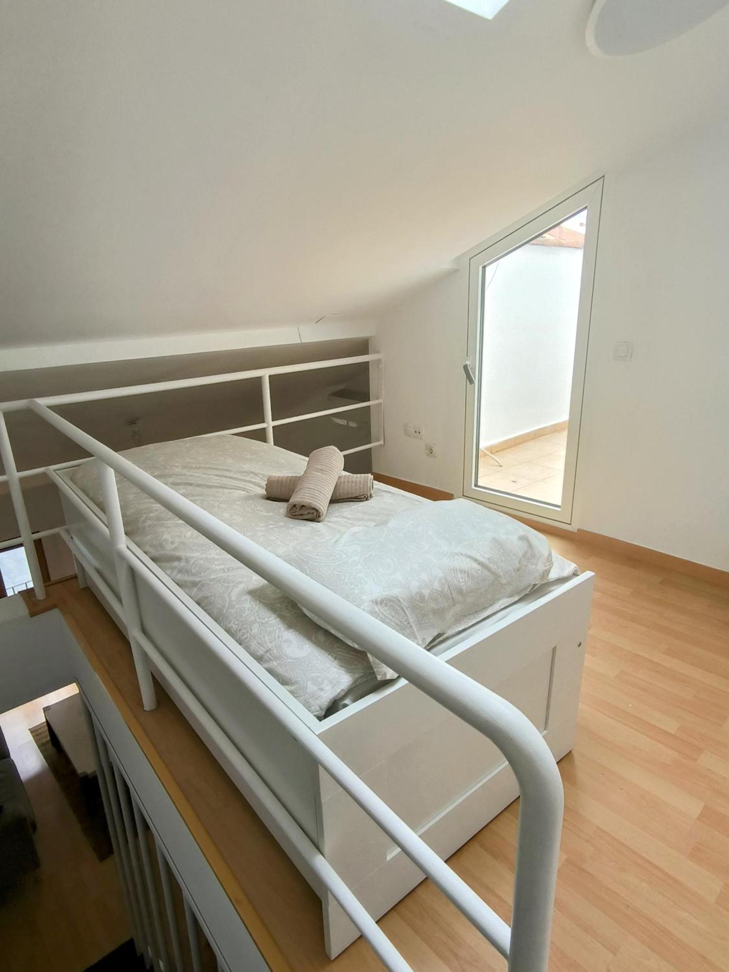 Apartamento El Loft Del Casco By Alogest Zaragoza Exterior foto